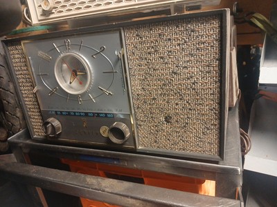 VTG ZENITH AM/FM/AFC Radio Countertop Model F728 Bakelite Tube Radio | eBay