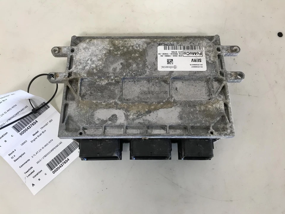 Módulo de control del motor usado (ECM) se adapta a: Ford Transit 350 2015 control electrónico Foto 2 de 4