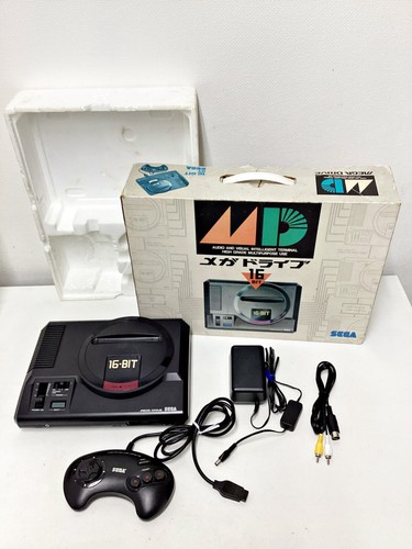 Sega Mega Drive Console 510 Boxed Japan DHL 1 week to USA - Picture 2 of 10