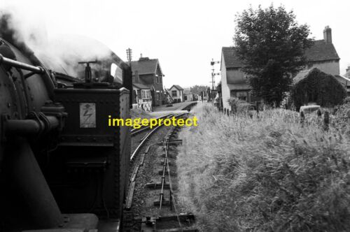 Ketley, Shropshire - The old Railway Station  in 1953  Closed 1963          - Afbeelding 1 van 1