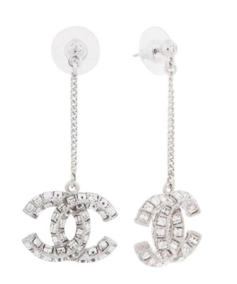 Designer Chanel Iconic CC Logo Crystal Chain Charm Silver Tone