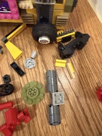 LEGO TMNT: Shellraiser Street Chase (79104) INCOMPLETE - SPARE PARTS