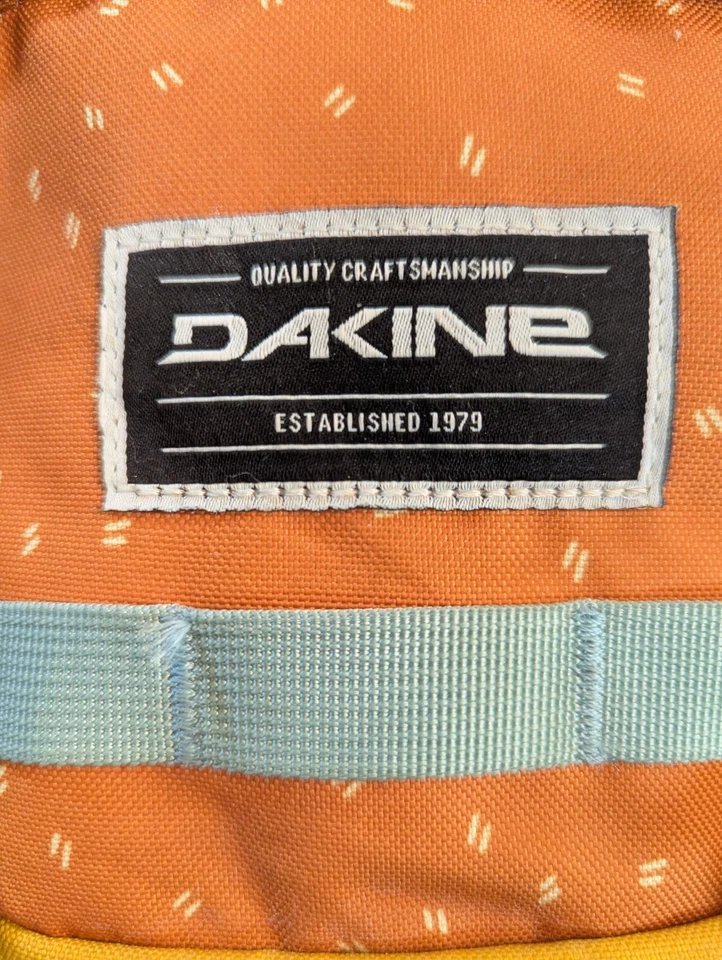 Dakine Hot Laps 2L Bolsa de Cintura para Bicicleta Desierto Sol Naranja Paquete de Hidratación (Sin Vejiga) Foto 3 de 4