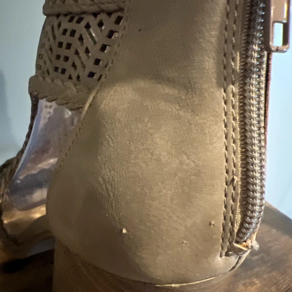 Tan Soda Peep Toe Block Heel Zip Up Heels Women Size 9 Tan Color - Image 3 of 4