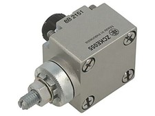 ZCKE055 Drive head Mat: Metal SCHNEIDER ELECTRIC