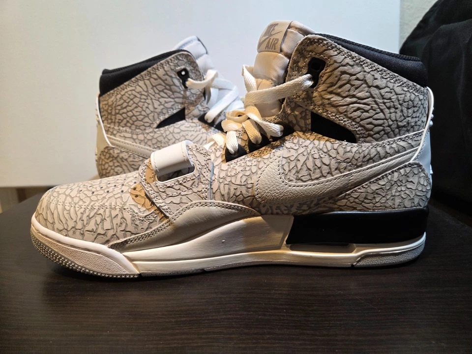 Nike Air Jordan Legacy 312 Flip - Talla 11.5 AV3922-100 (Sin caja) Foto 4 de 4