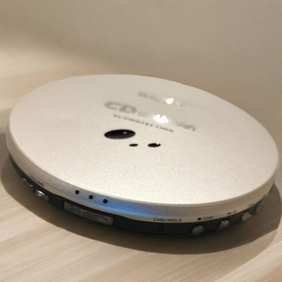 【希少・美品】SONY CD WALKMAN D-E990 CDウォークマン 極美品☆20周年記念モデル】SONY CD ウォークマン D-E990 - メルカリ