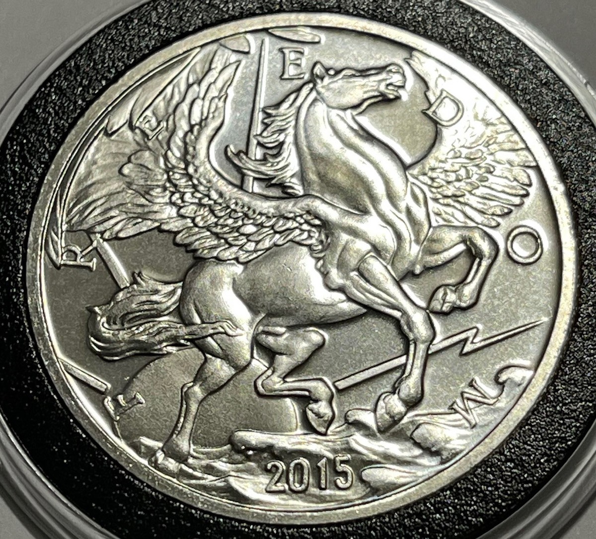2015 Freedom Pegasus Horse Coin 1 Troy Oz .999 Fine Pure Silver