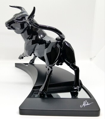 Swarovski Crystal Figurine Limited Edition 2005 The BLACK BULL