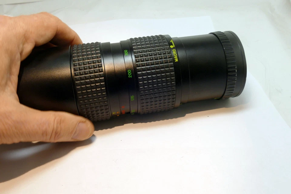 Promaster 85-300mm f5.0 Lens for Konica Hexanon AR Manual Focus - Image 4 of 4