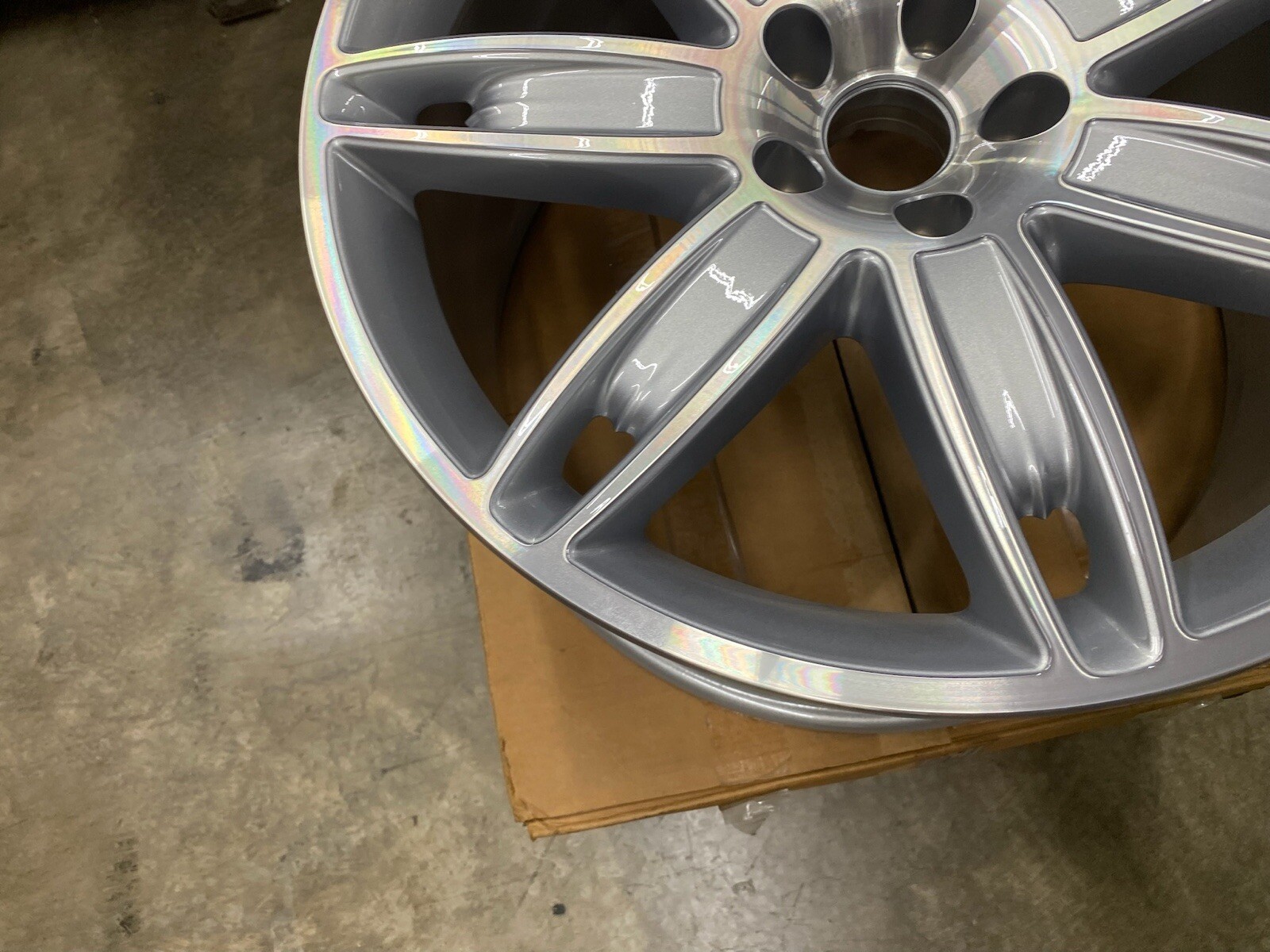 2014-2021 Maserati Quattroporte Ghibli 20" Rear Wheel Rim 20x10.5 NEW 670010623
