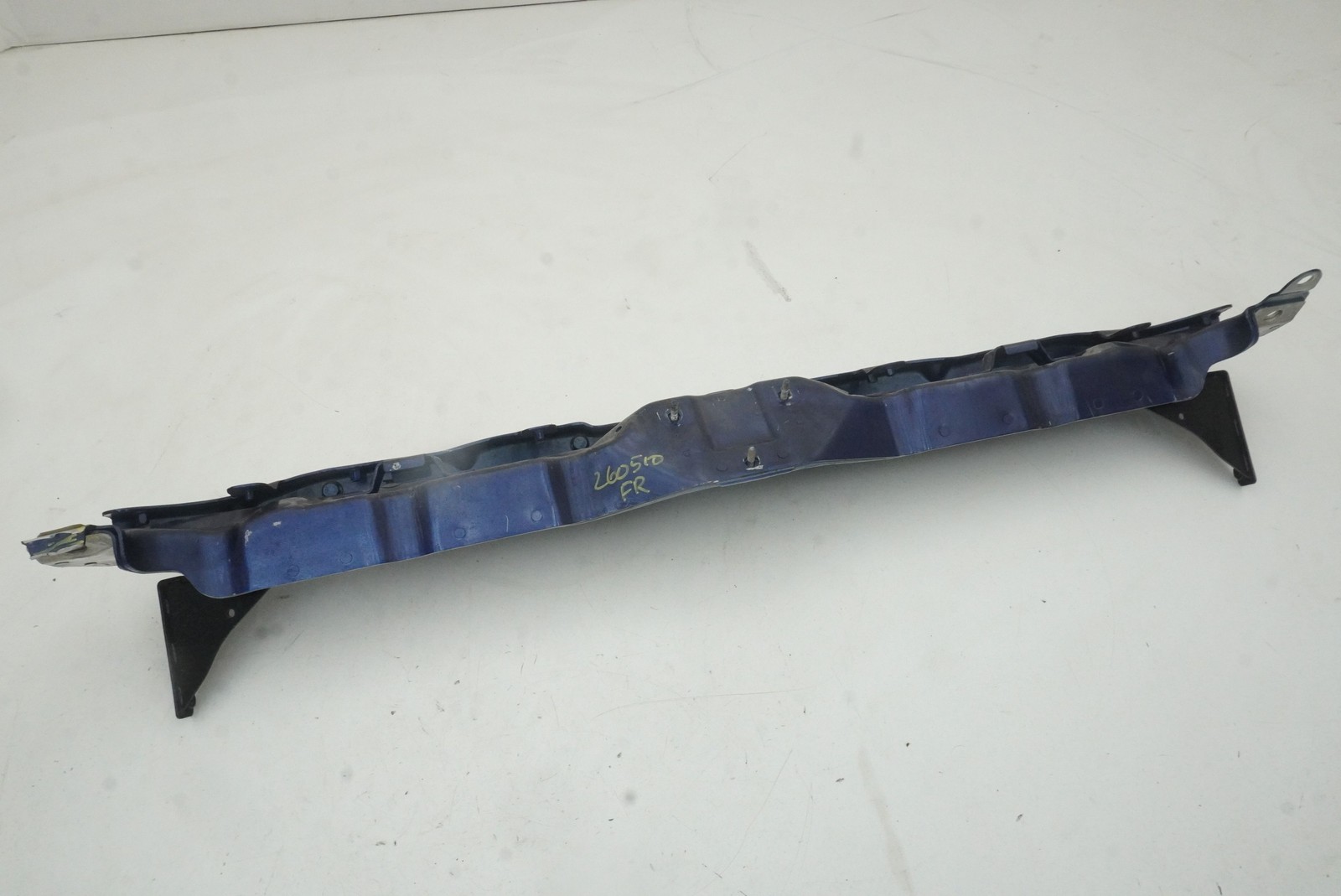 Ferrari California 2010 FRONT Bumper bracket