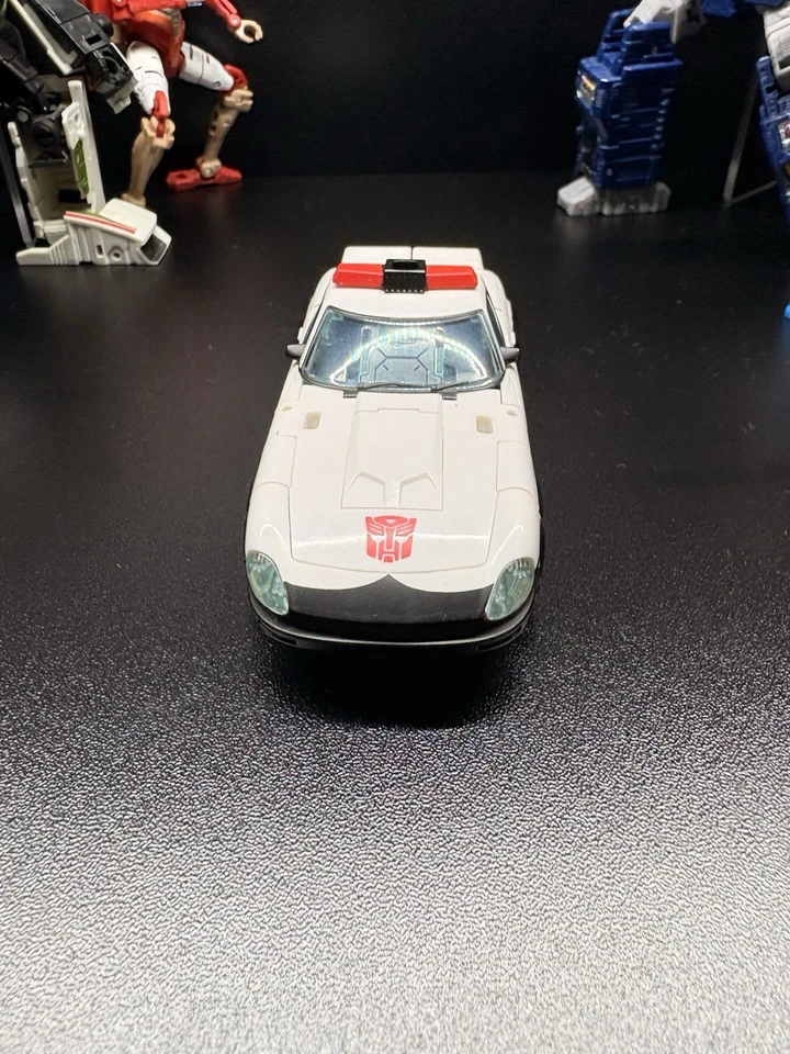 Hasbro Transformers War For Cybertron Dlx Earthrise Prowl With Reprolabels 2020 - Image 3 of 4