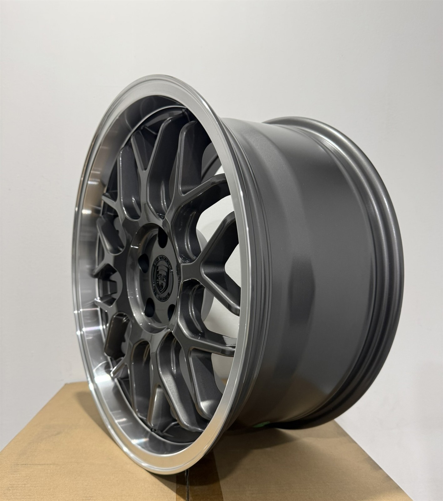 RS3 18 inch Gunmetal Rim fits MASERATI COUPE 4200 2002 - 2006
