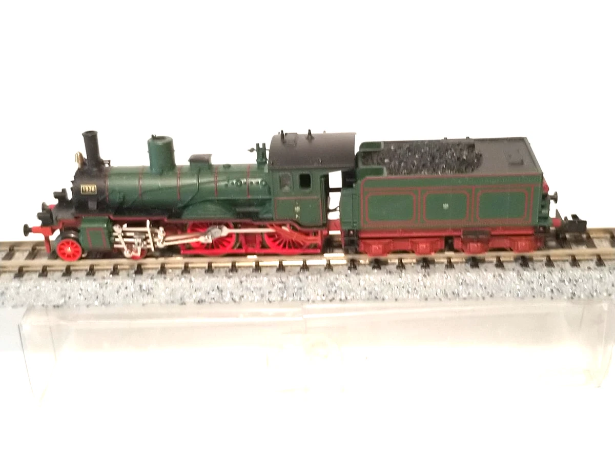 Locomotora de vapor de escala N Arnold para modelismo ferroviario