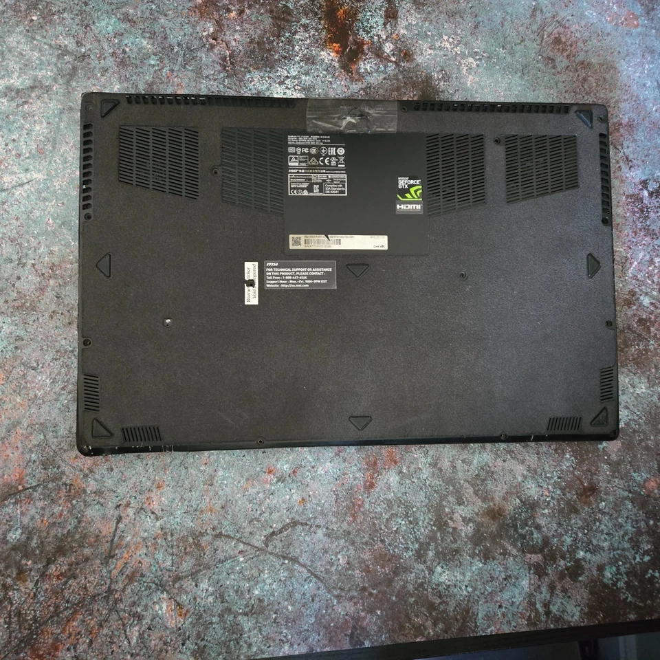 MSI GS63VR Stealth Pro 15.6" Laptop i7-7700HQ 8GB RAM GTX 1060  (Parts Only) - Image 3 of 4