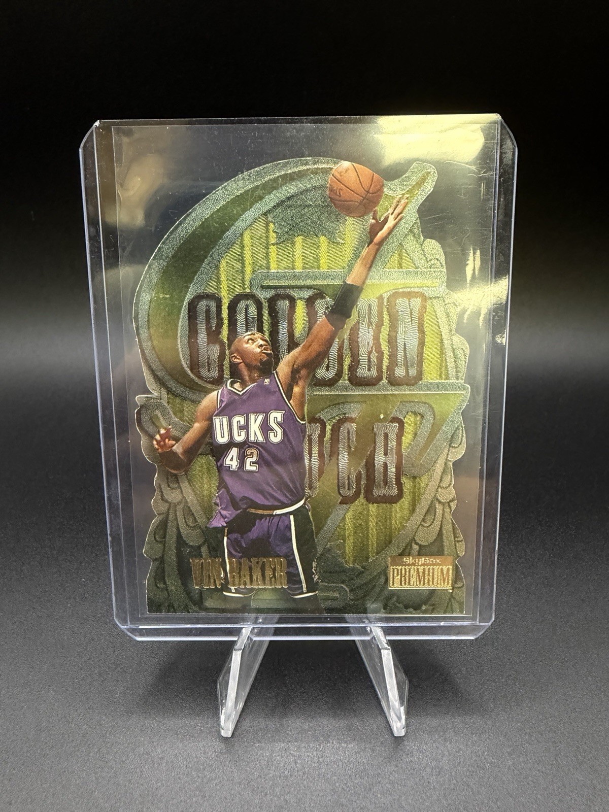1996-97 Skybox Premium Golden Touch Vin Baker #1 - Near Mint Condition