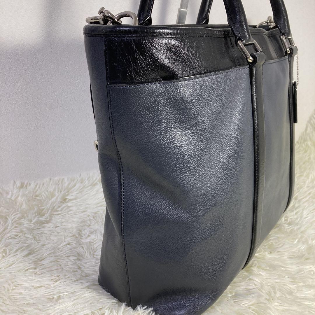 Very Popular Coach Business Tote 2way Metropolitan A4 All Leather