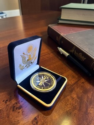 U S COAST GUARD INTELLIGENCE Challenge Coin in Velvet Case ·FAST SHIPPING· ·NEW·
