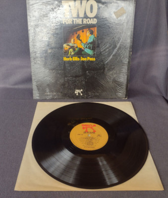 Herb Ellis/Joe Pass ''Two For The Road'' Jazz LP 1974 Pablo Records  2310714