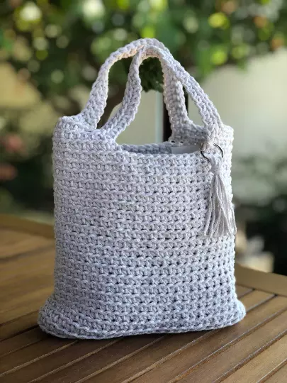 Chunky Crochet Tote Bag: Free Pattern