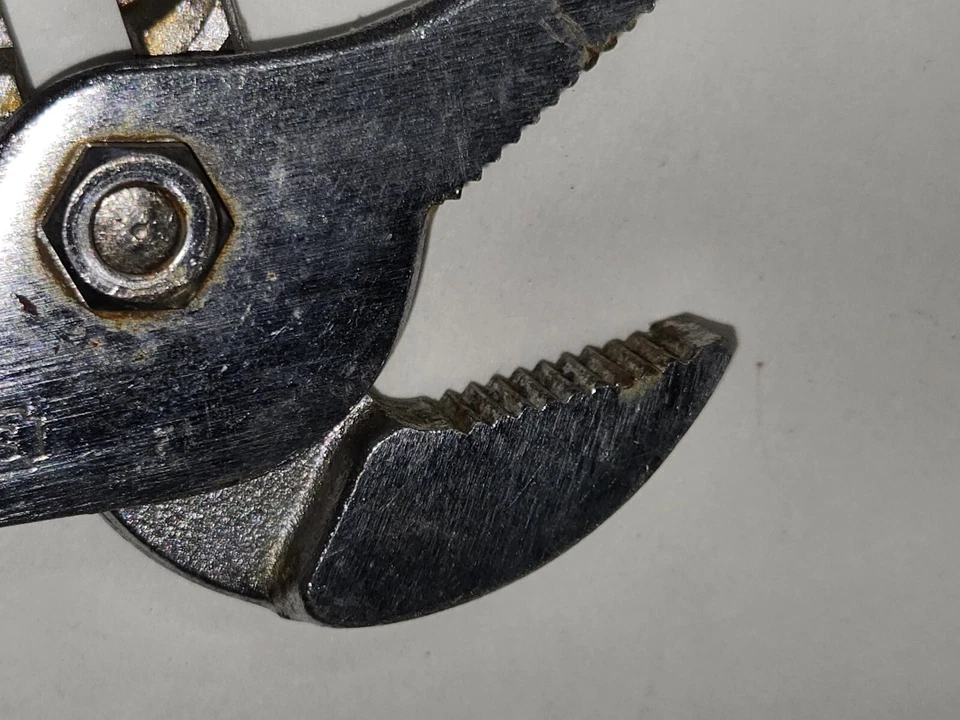 Vintage Stanley Pliers Slip Joint Groove Joint Adjustable #84-139 Japan - Image 3 of 4