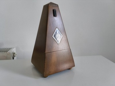 Vintage Wittner Mechanisches Metronom Holz Pyramide Made in Germany Funktioniert