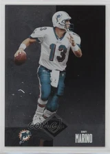 2004 Leaf Limited /799 Dan Marino #106 HOF