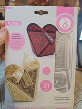 Tonic STUDIOS Flourishing Heart Squeeze Box Dies Set Retired Holiday Gift