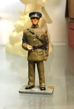 MINIATURES, WWII BRITISH SOLDIER   54MM PAINTED METAL FIGURE