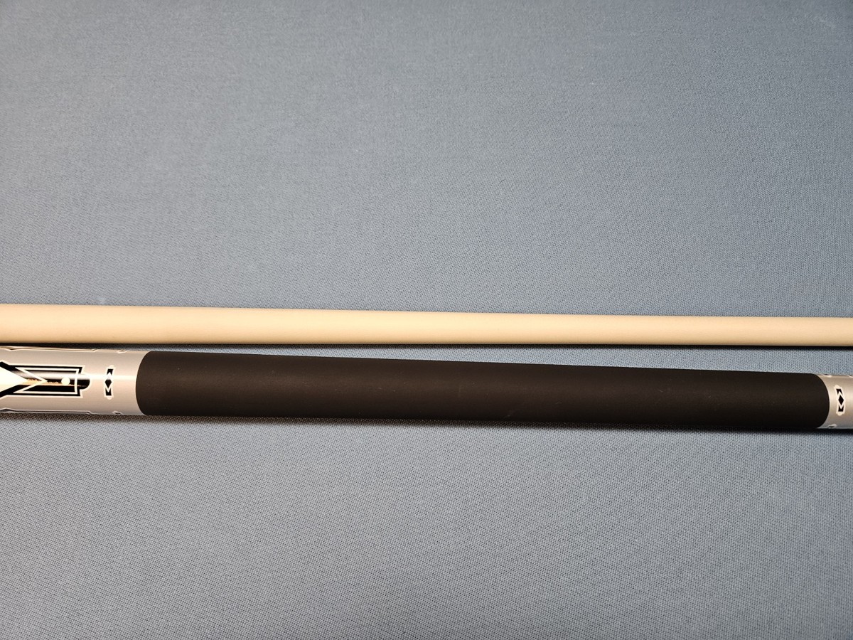 Cuetec Tru-Glide SST Warp Resistant Fiberglass Shaft 19oz Pool Cue