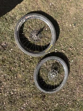 DT Swiss H1700 Hybrid Wheel Set 27.5