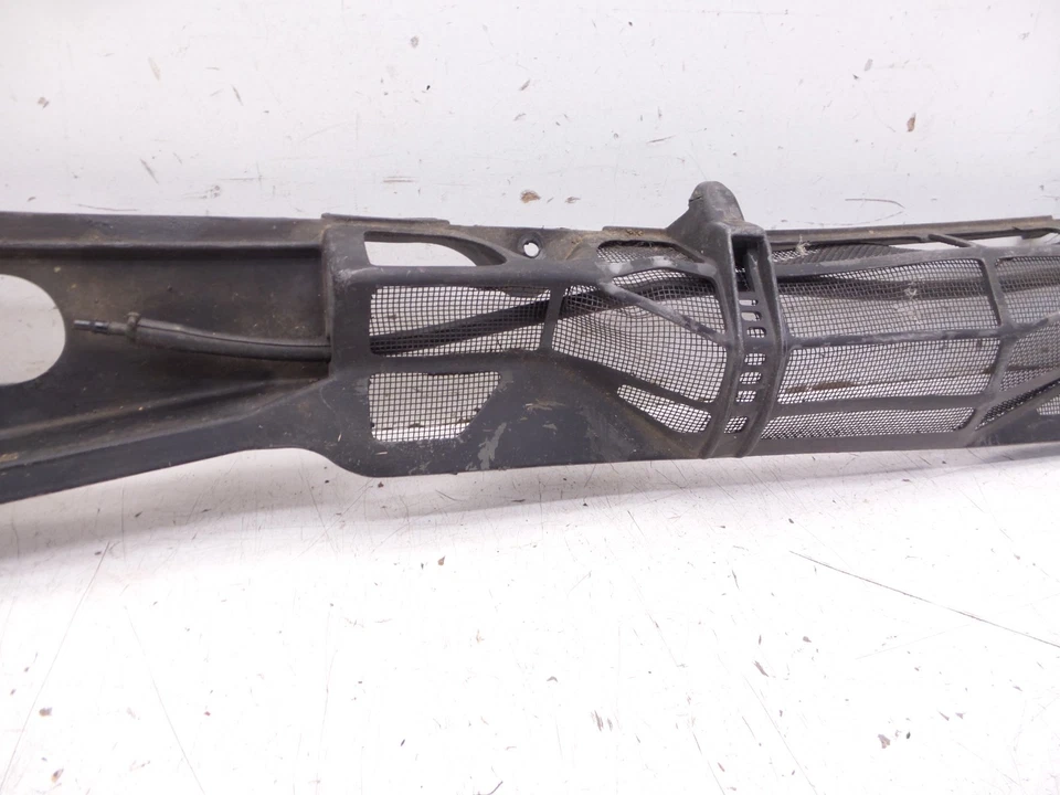 82-92 Camaro Firebird Trans Am GM Original Capucha Frontal Ventilación Parrilla GM 20201246 Foto 4 de 4