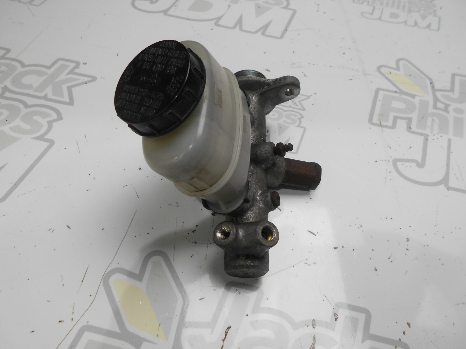 NISSAN BM44 Non ABS R33 Brake Master Cylinder eBay