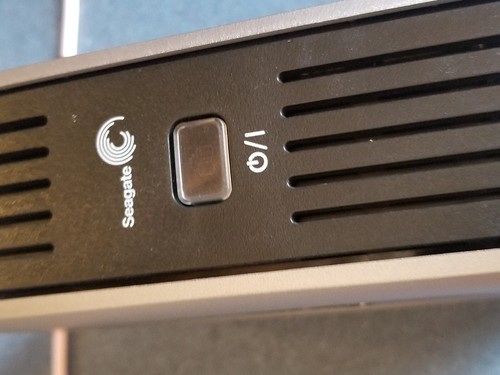 Seagate ST3300601CB External Hard Drive 300GB High Speed USB Storage 9Y7865-560 - Picture 4 of 4