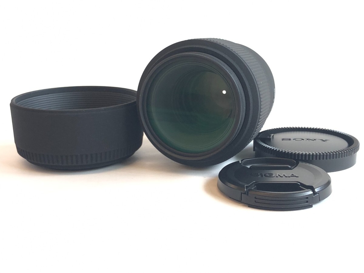 MINT SIGMA 105mm F2.8 EX DG MACRO Sony/Minolta A mount With box