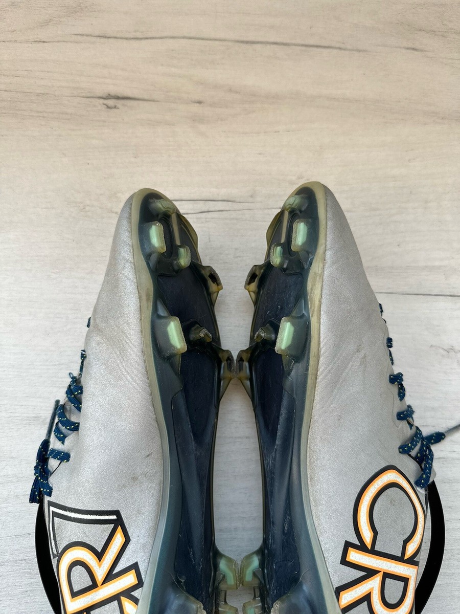 Nike Mercurial Vapor 10 CR7 Silver Football Elite Cleats Boots US8