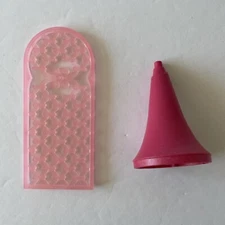 Playmobil 4250 Fairy Tale Castle Replacement Pink Turret and Lattice Window