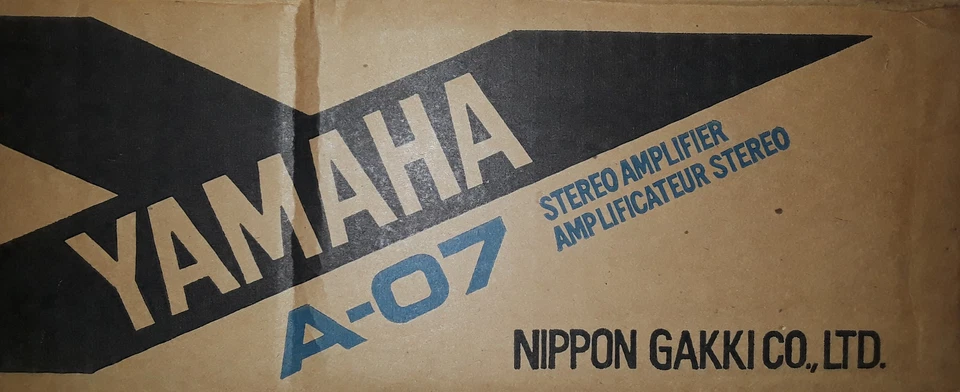 Yamaha A-07 Sonido Natural | Amplificador Estéreo (¡Nuevo!) Foto 2 de 4