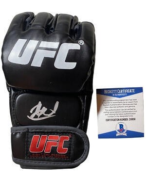 ISLAM MAKHACHEV SIGNED UFC MMA GLOVE BECKETT BAS COA Z10658 | eBay