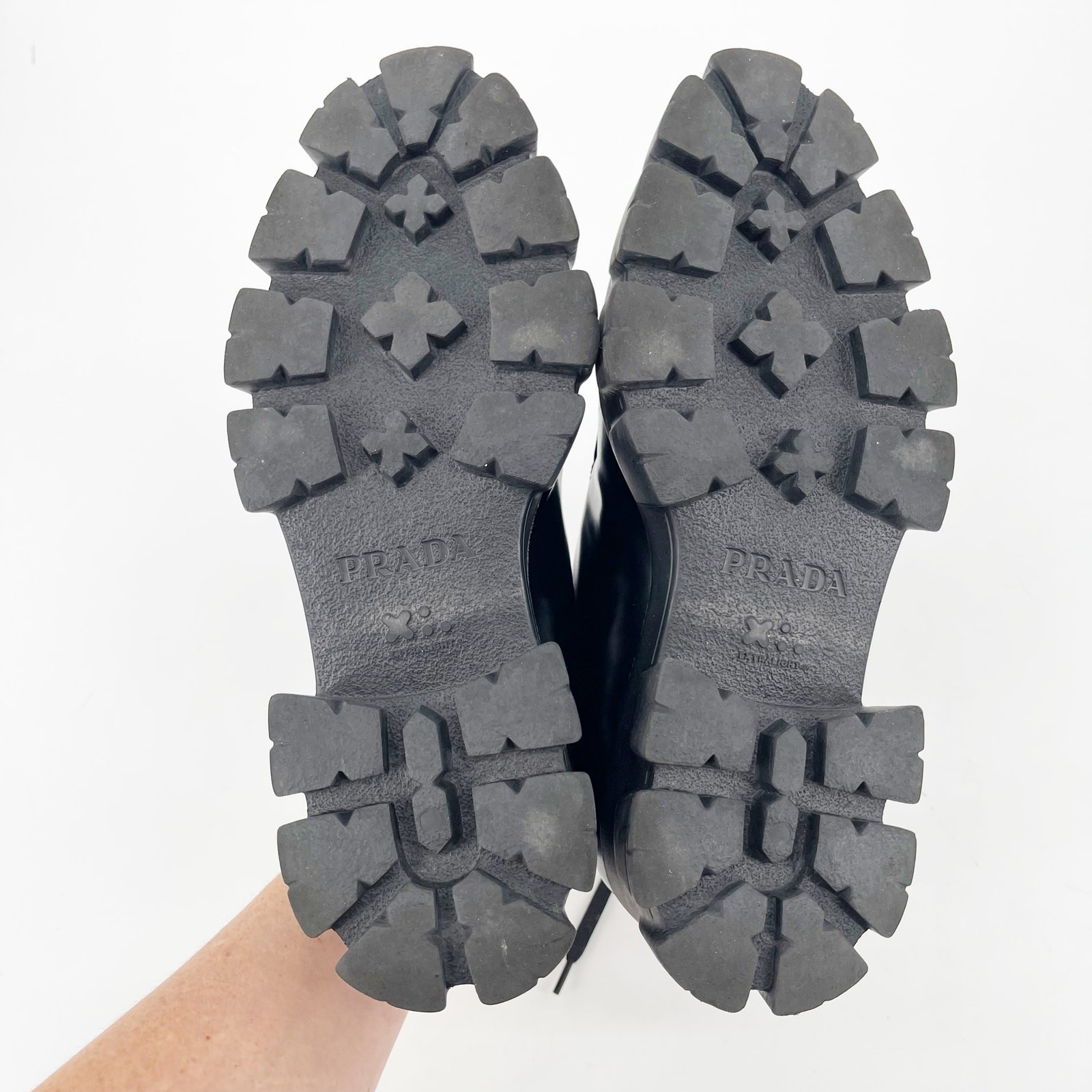 Prada Black Brushed Leather Lace Up Chunky Monolith Derby Oxford Loafer IT 39 thumbnail 15