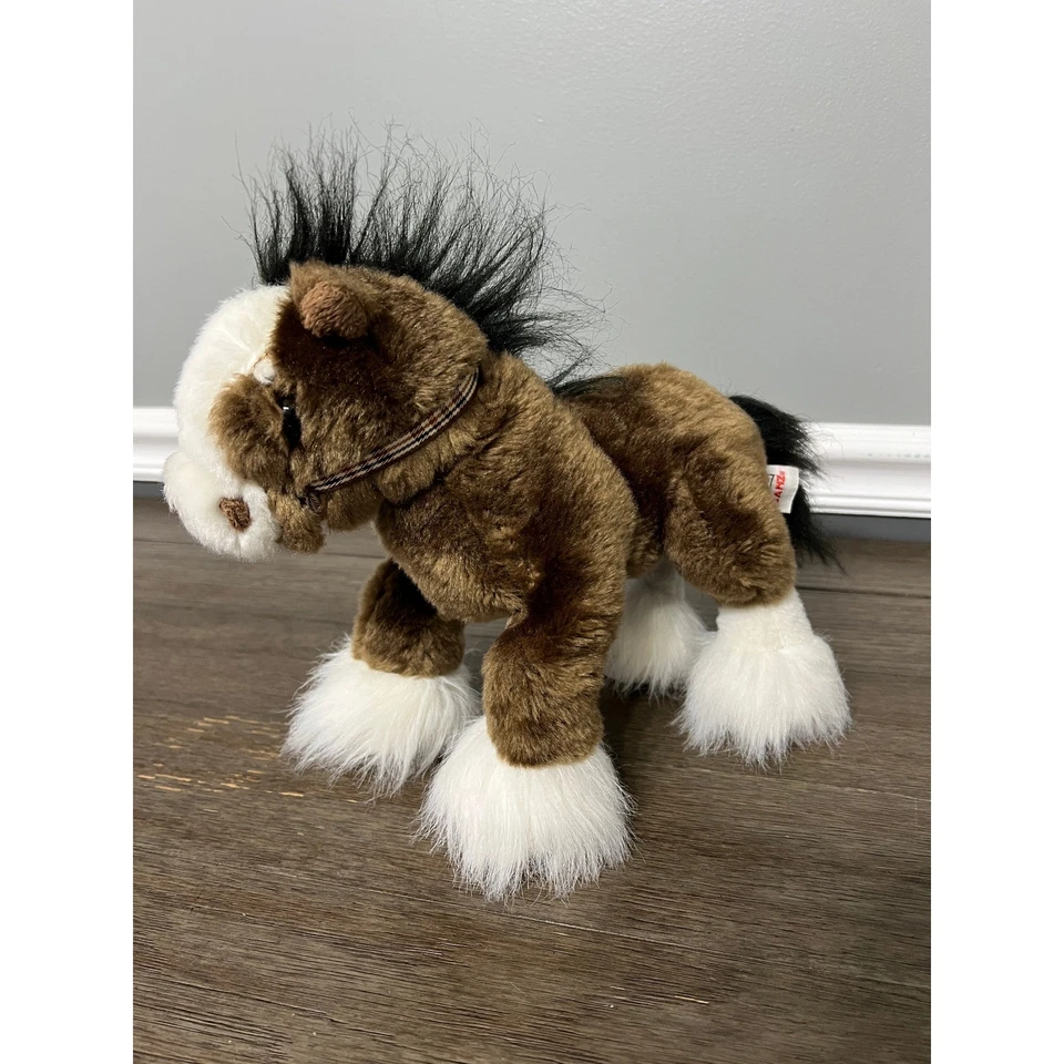 Ganz Brown Clydesdale con felpa nupcial Foto 3 de 4