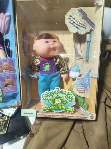 Cabbage Patch Kids Brushin' Teeth Baby Doll Red Hair Original Box Accessories