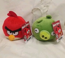 NWT Angry Birds Set Of 2 Plush Toy Factory Green Pig Piggie Red Bird 5 Rovio