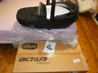 Nacelle Activ3 Jet Black de Chicco, référence 053432, comme neuve avec carton - Photo 1/4