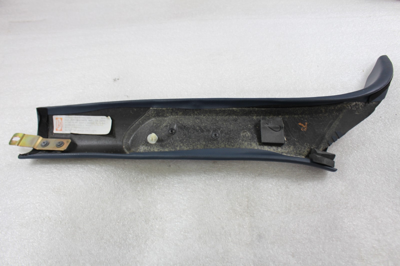 Maserati 3200 GT Spyder Right Trim panel Blue P/N 981210200