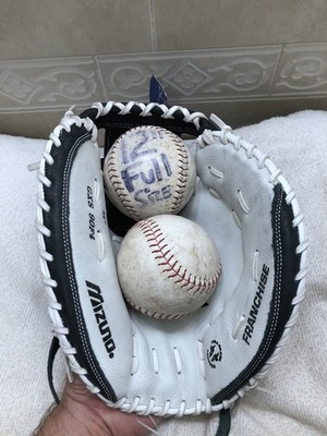 Mizuno GSP-335BW Women's 33” Supreme Fast Pitch Softball Catchers