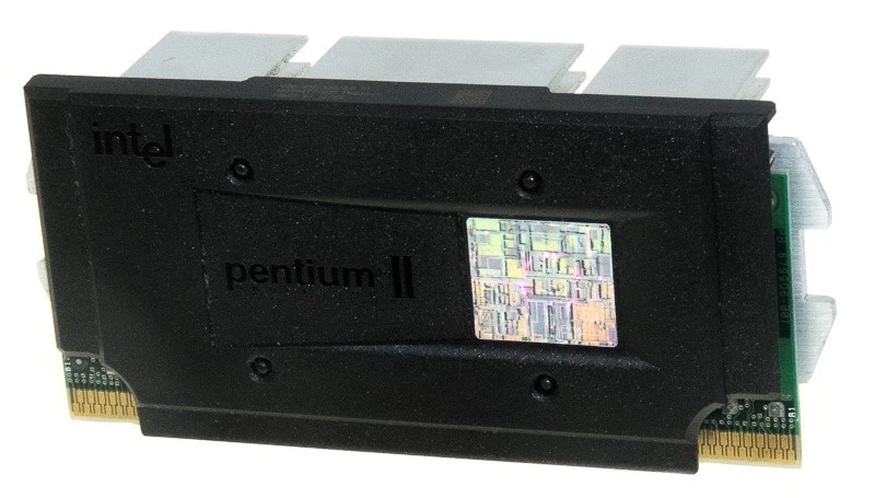 Cpu Intel Pentium Ii SL3EE 400MHz Slot1+ Heatsink - Image 2 of 2