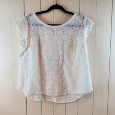 White Floral Lace Short Sleeve Keyhole Back Blouse Top Small