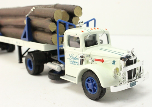 Corgi Heavy Haulers Mack LJ Logger Litefoot Logging Of Republic WA 1:50 Scale - Picture 3 of 10